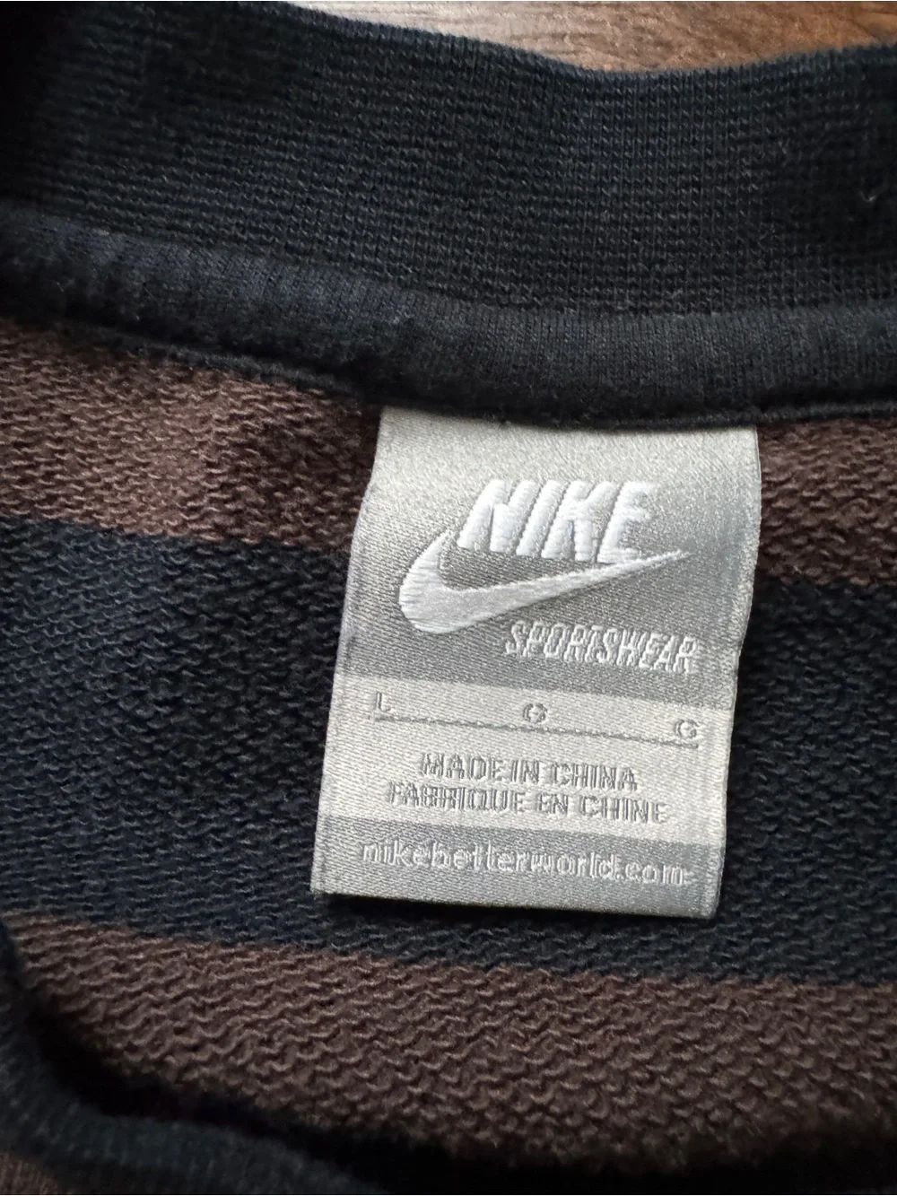 Nike Sportswear 330 LeBron James Virescit Vulnere Virtus Crewneck Sweatshirt